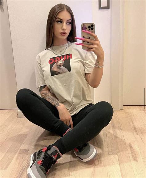 poze cu iorga goala|Cine este Iorga de pe TikTok. Lucruri pe care nu le știai până .